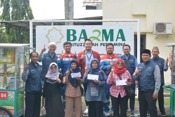 empat pedagang di indramayu terima bantuan dari bazma ru vi