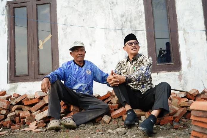 wabup syaefudin salurkan bantuan untuk korban puting beliung di pasekan