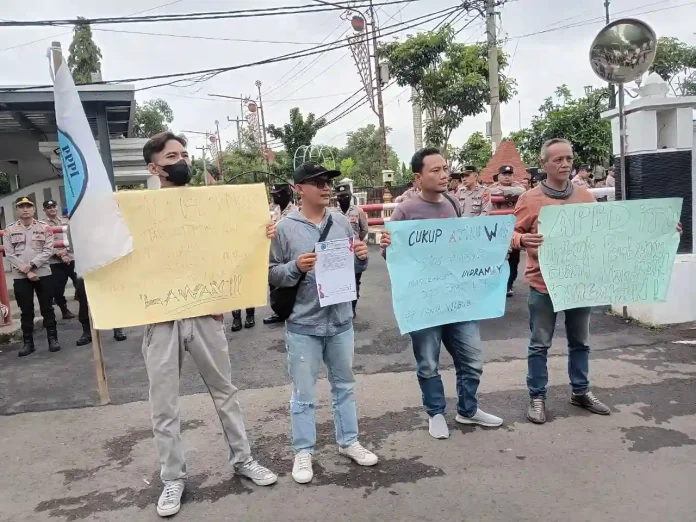 pppi unjuk rasa wabup indramayu