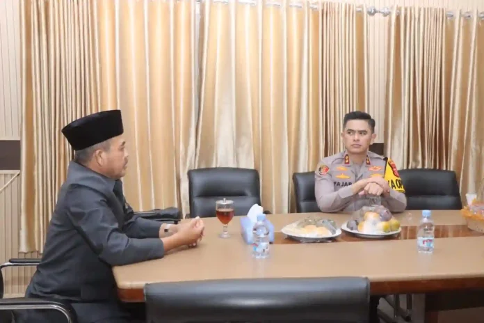 akbp fajar gumilang dan sirojudin
