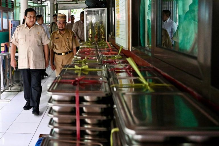 Bocoran Istana: Kemajuan dan Perbaikan Program MBG