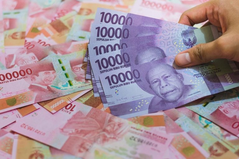Bansos BLT Kesra dan PKH 2025 Mulai Cair, Ini Daftar Wilayah yang Sudah Terima
