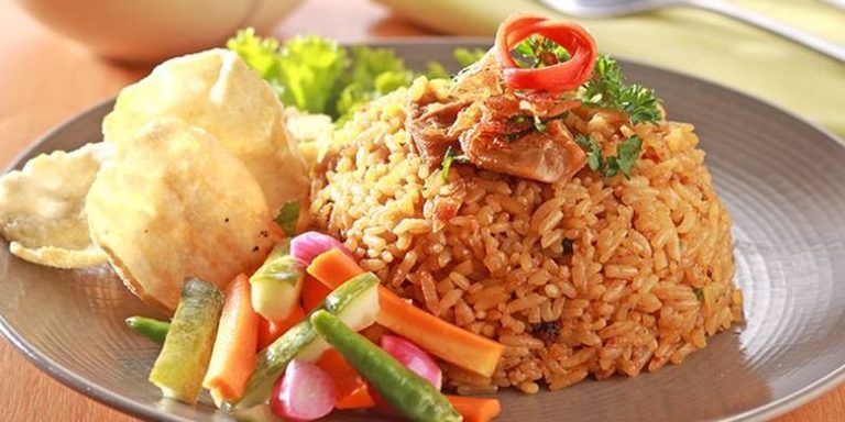 3 Tempat Nasi Goreng Terenak di Pontianak untuk Makan Malam
