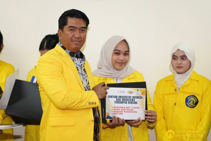 Attachment for UI berikan bantuan pendidikan kepada mahasiswa terdampak bencana di Sumatra