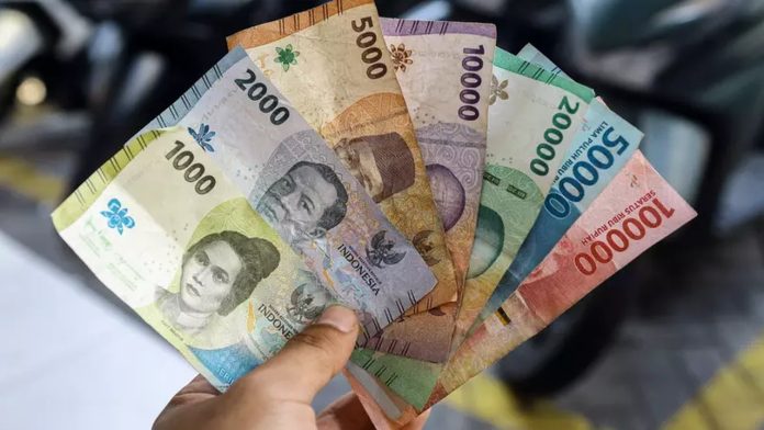Defisit Transaksi Berjalan Melebar, Rupiah Hadapi Risiko Twin Deficits