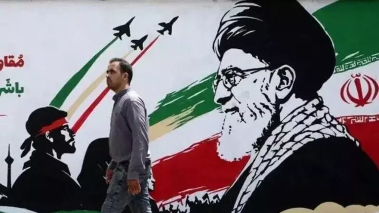 Iran Ancam Siapkan Senjata "Lebih Dahsyat" Jika Konflik Pecah Lagi