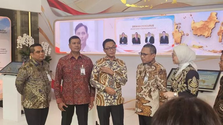 Target 20% Emas 'Bawah Bantal' Masuk Ekosistem Bullion Nasional